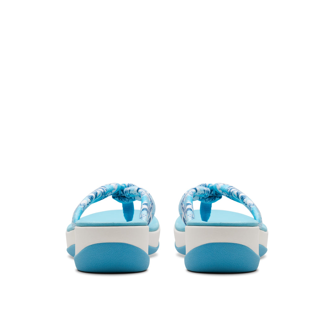 Cloudsteppers Arla Glison 2