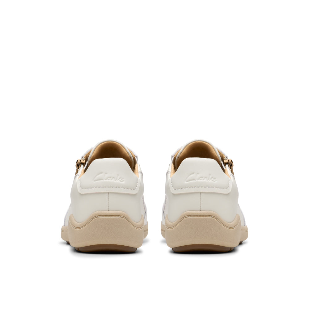 Bryianne Bayla - Wide Fit