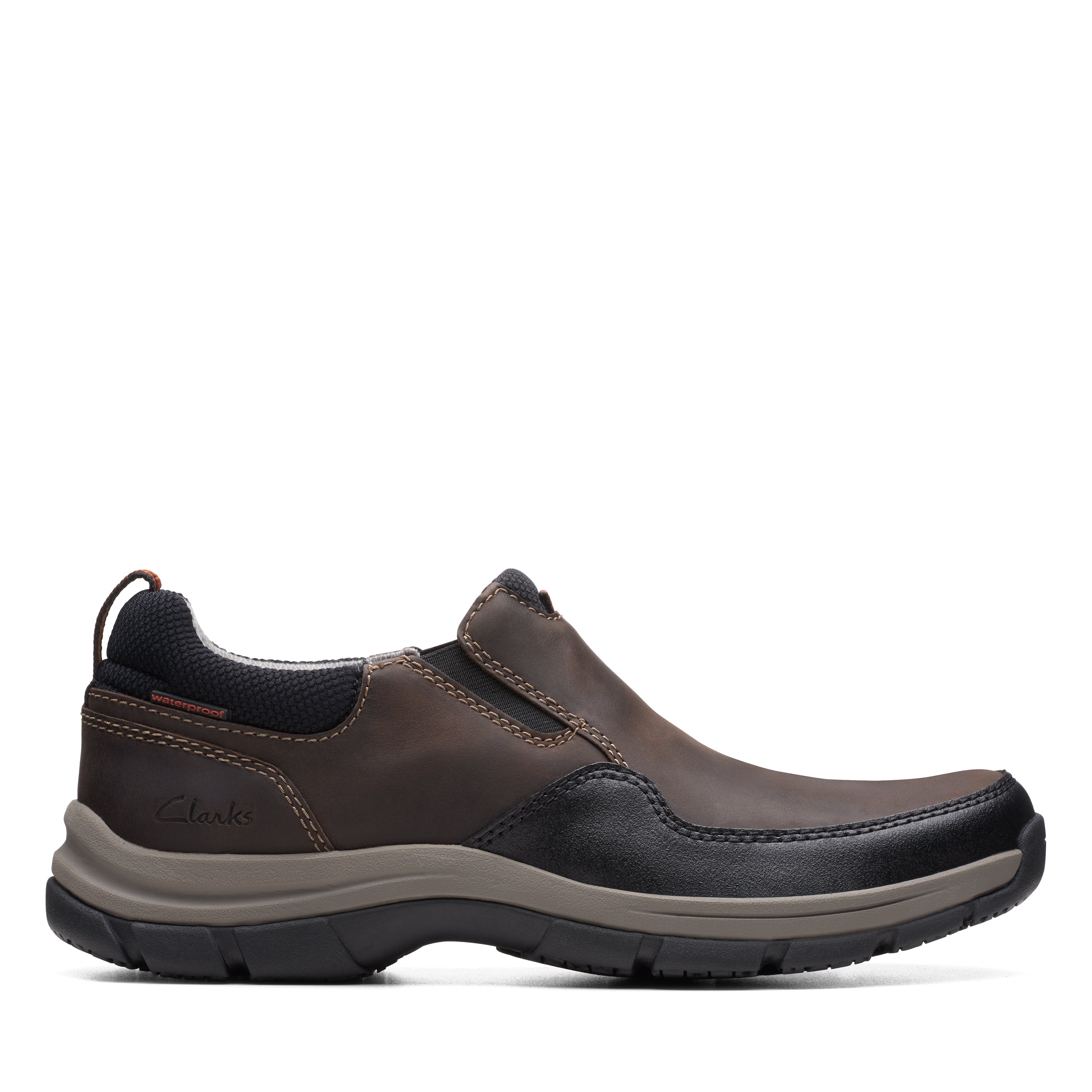 Clarks slip 2025 on leather shoes