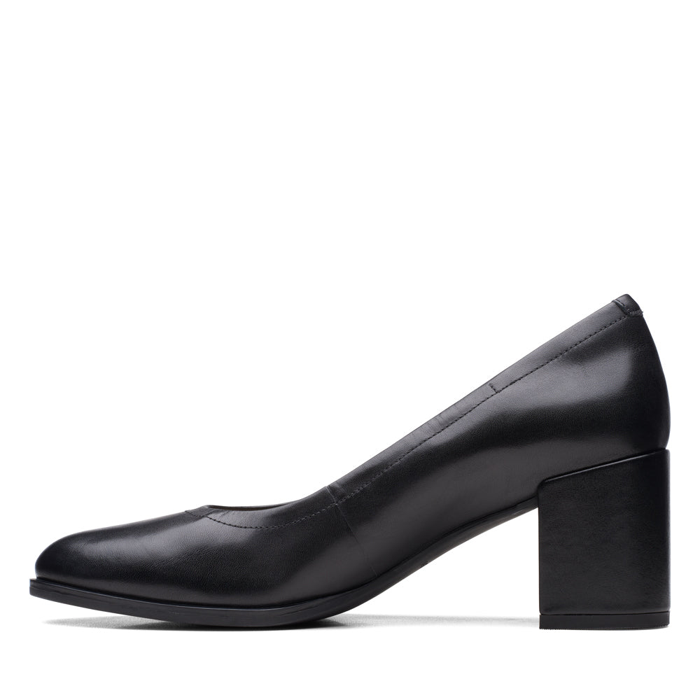 Freva55 Court - Wide Fit