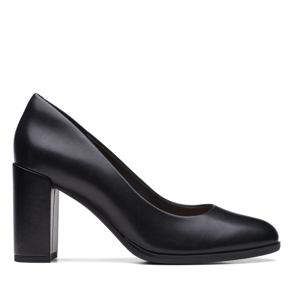 Freva85 Court - Wide Fit