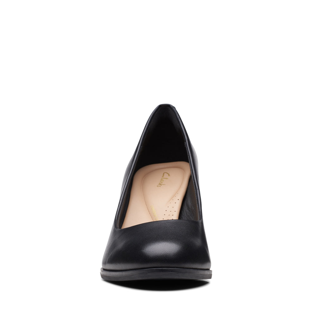 Freva85 Court - Wide Fit