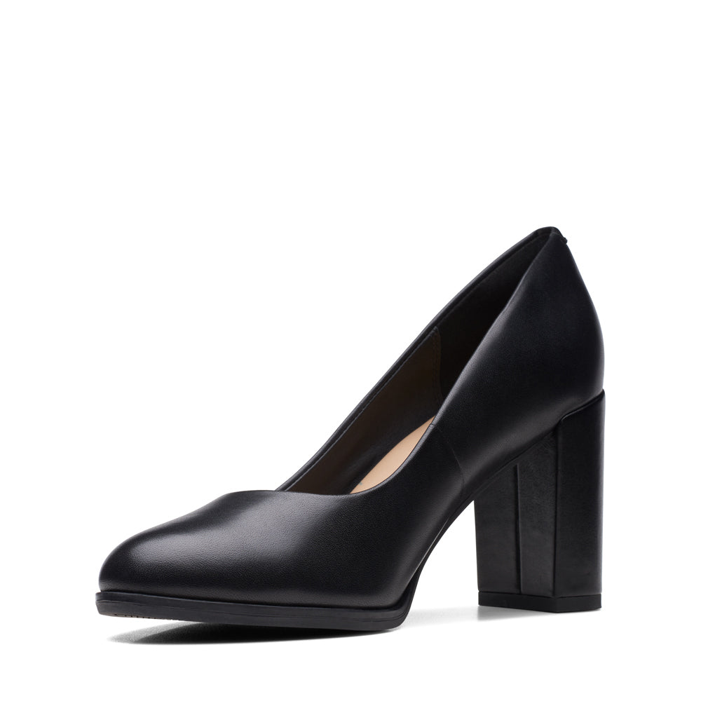 Freva85 Court - Wide Fit