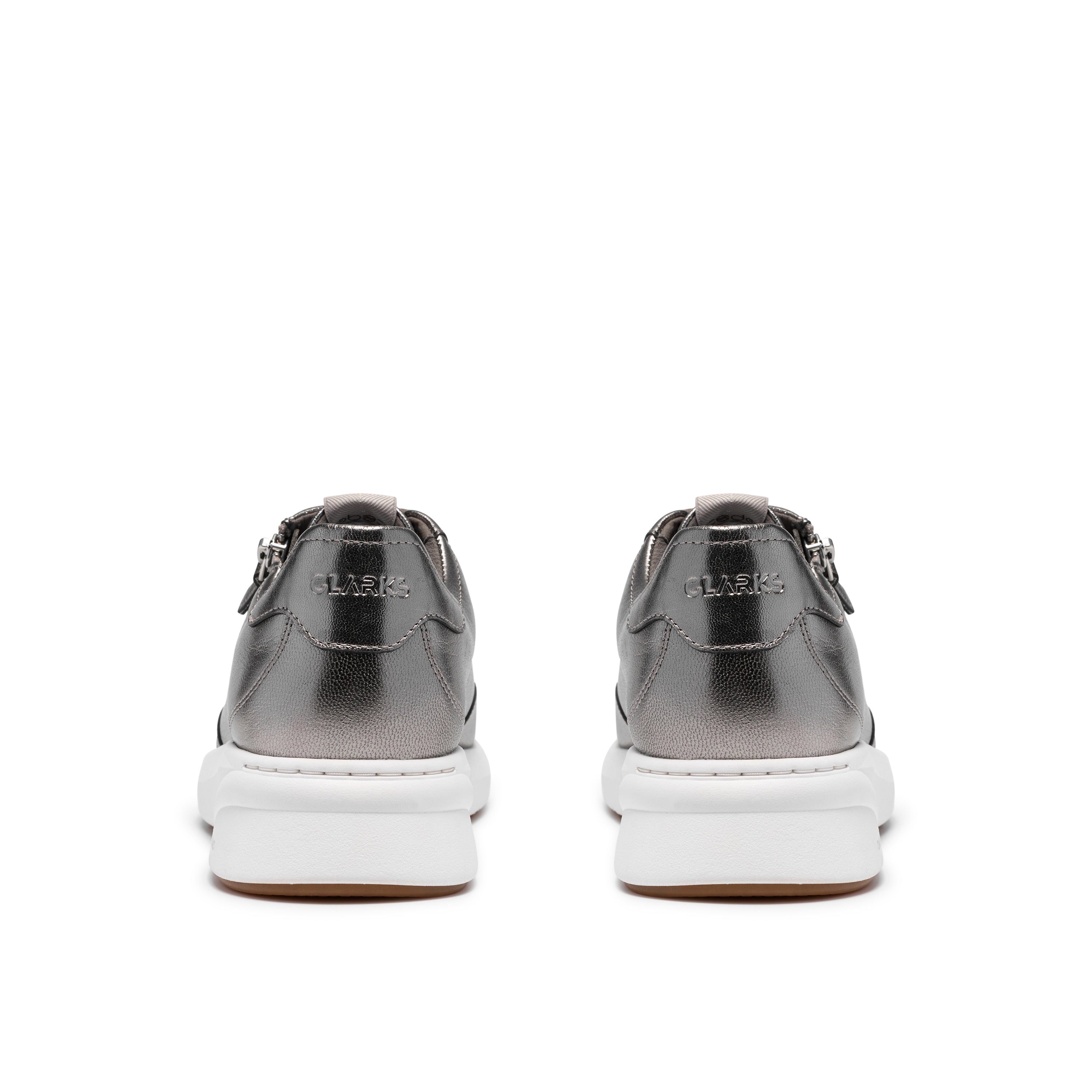 Code R Run W - Wide fit